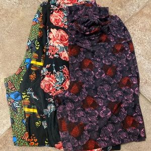 Women’s Leggings Set of 4 - Stretchy Can Fit Sizes 14-22